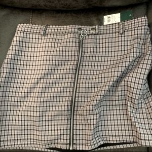 Wild Fable Mini Skirt size Large Purple plaid